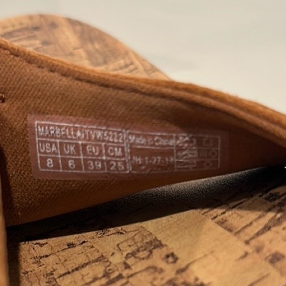 New Vionic Shoes 8 - Picture 11 of 16